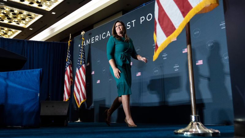 Sarah Huckabee Sanders to Deliver Republican Response to State of the Union Address